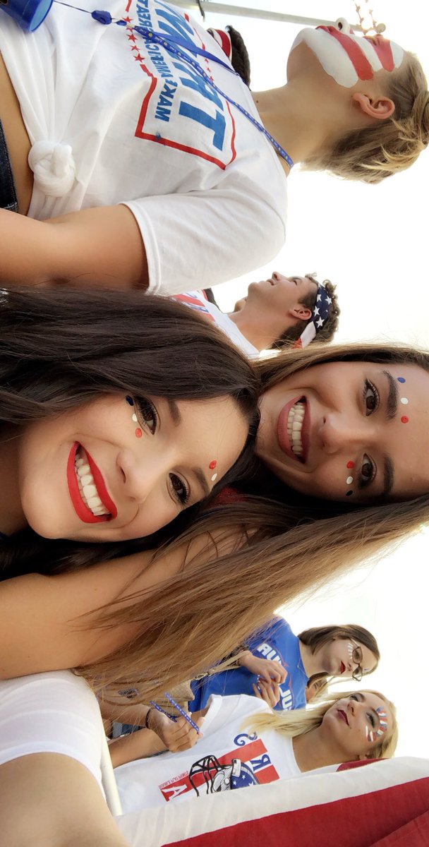 alliecmire's tweet photo. HAPPY 18th BDAY TO MY VERY BEST FRIEND!! I love you more than life itself and I hope your day is everything you wished for and more, party hard my girl!🤪💞🤩 @khloestonee https://t.co/NMN5DzfJQi