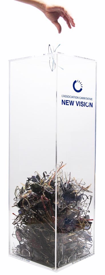 ClinicNewVision's tweet photo. La @ClinicNewVision organise actuellement une mission humanitaire aux Philippines en partenariat avec l'UERM Hospital à Manille. Le 21 octobre 2019, l’une de nos employés, va acheminer plus de 1000 paires de lunettes collectées auprès de nos patients opérés au laser en 2019. https://t.co/Q8KkVQA8r6