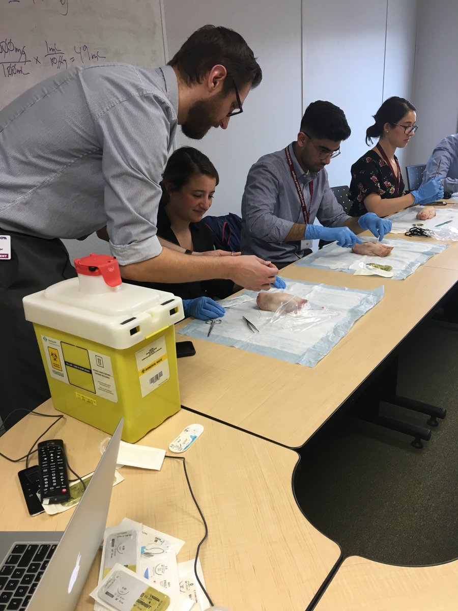 ROMPonline's tweet photo. Another fine #suturing clinic offered by @EliBator to our 10 Pre-Clerks for @QueensUGME & @uoftmedicine here @CollingwoodHosp for #ROMPWeek https://t.co/TInTPIBBLP