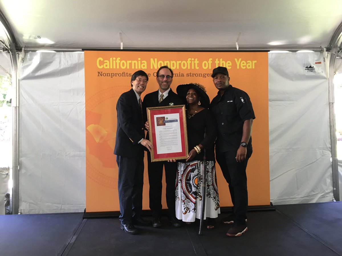 DrPanMD's tweet image. Recognized @FresherSac as my #SD6 Non-Profit of the Year! #CalNonprofitsDay #NonProfitPower #BuildHealthySac @CalNonprofits