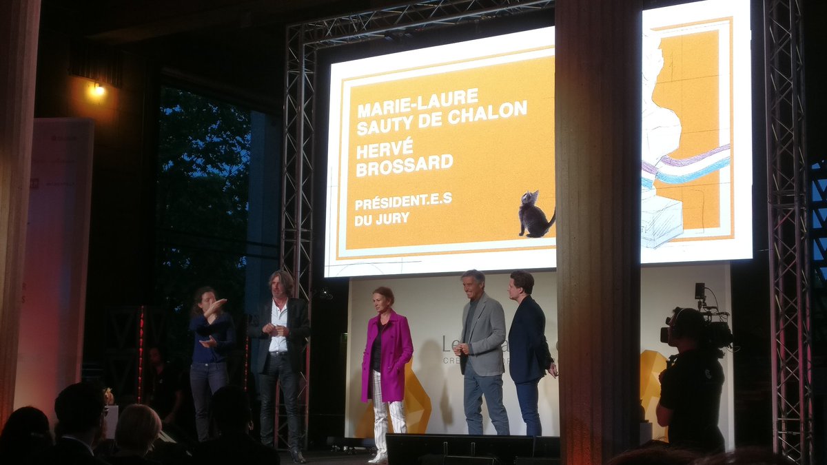 julien_trl's tweet photo. Et le tout est doublé en langue des signes, rendant ainsi l'événement plus accessible 👍 #chatonsdor #creativeworldinprogress https://t.co/hMqLMuDkdS