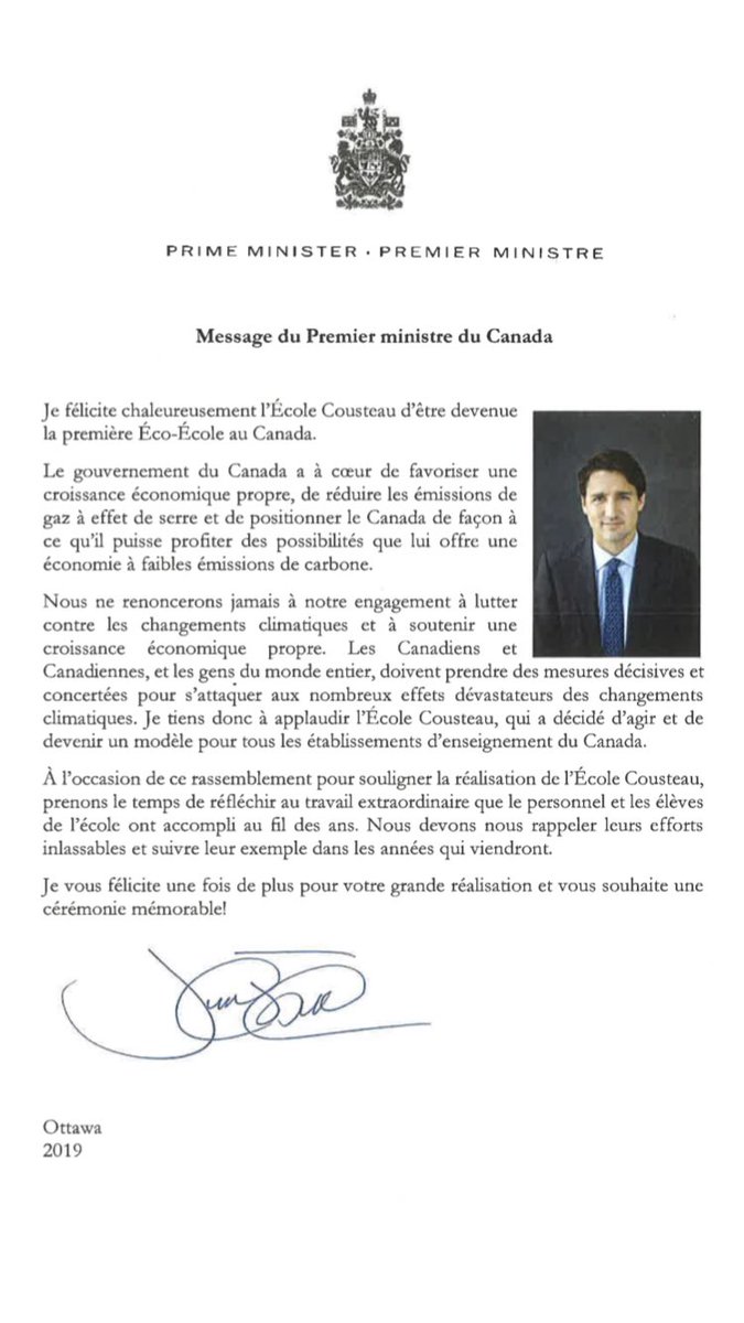 TweetCarolineW's tweet photo. Canada’s 1st eco-school in #NorthVancouver, @Cousteauschool raised the flag today and received congratulations from @JustinTrudeau and @JonathanWNV and Philippe Sutter, the General Consul of 🇫🇷. Environmental policies of the school are student-led. What a bright future. https://t.co/q0XgdRZrqZ