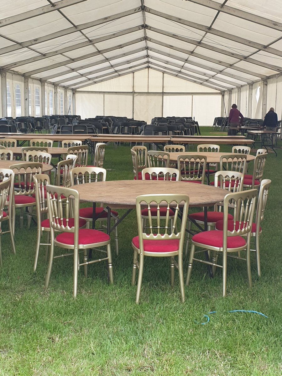 A sneaky peak in to the President's lunch area and the members' marquee being lovingly prepared with attention to detail for show day. Still lots to do. We look forward to welcoming our members throughout the day on Saturday #lookingfab