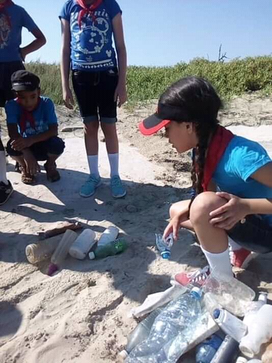 educacion_del's tweet photo. El Medio Ambiente debemos cuidarlo todos los días, ese es el Futuro de nuestros hijos y de nuestro planeta. En la habana del este los niños protegen sus playas.
  #Cuba   #MedioAmbiente   #TareaVida @CubaMined @provincial_la https://t.co/8a0jsalBqn