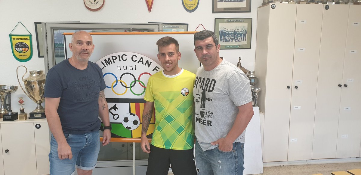 tcorral10's tweet photo. Nuevo fichaje del olimpic can fatjo! Vamos por una temporada de éxitos!! Aitor vives... https://t.co/gYHar24VDT