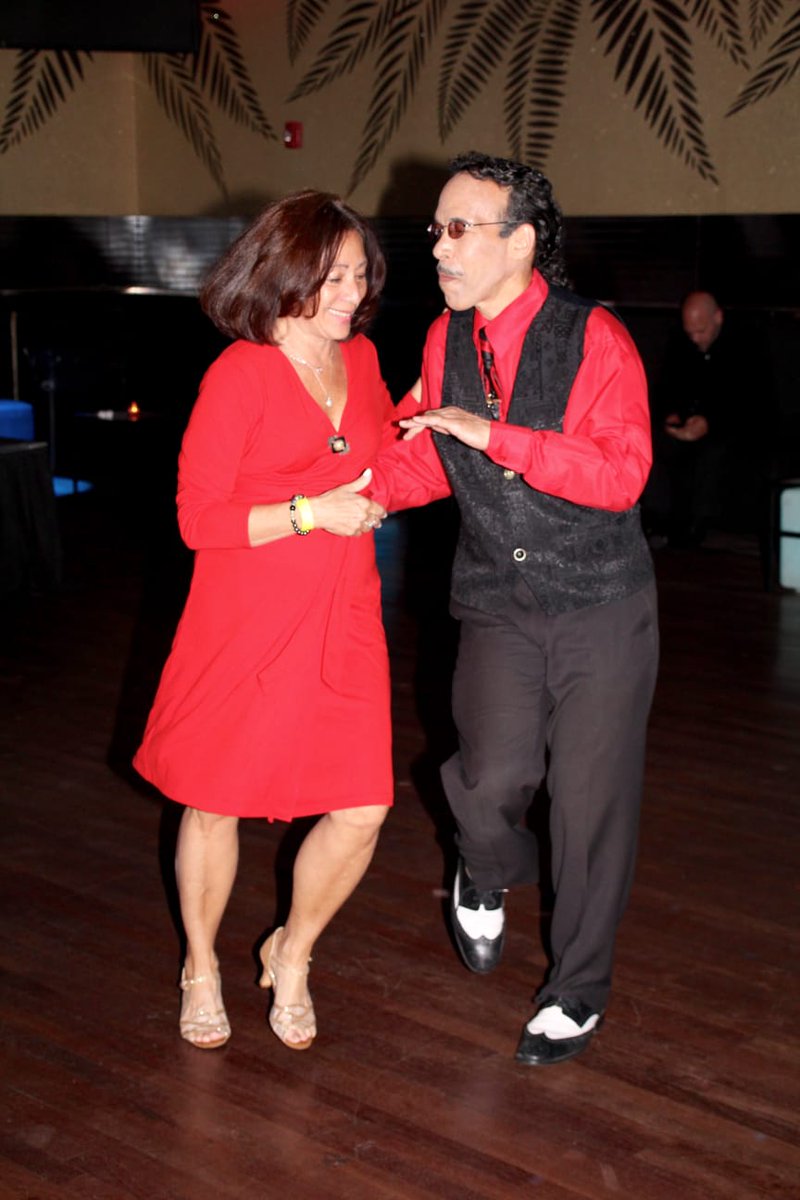 ivegaprod's tweet image. Fiesta de lanzamiento de @MannySalsero  en el Copacabana Nueva York 
@VRMMEDIA1