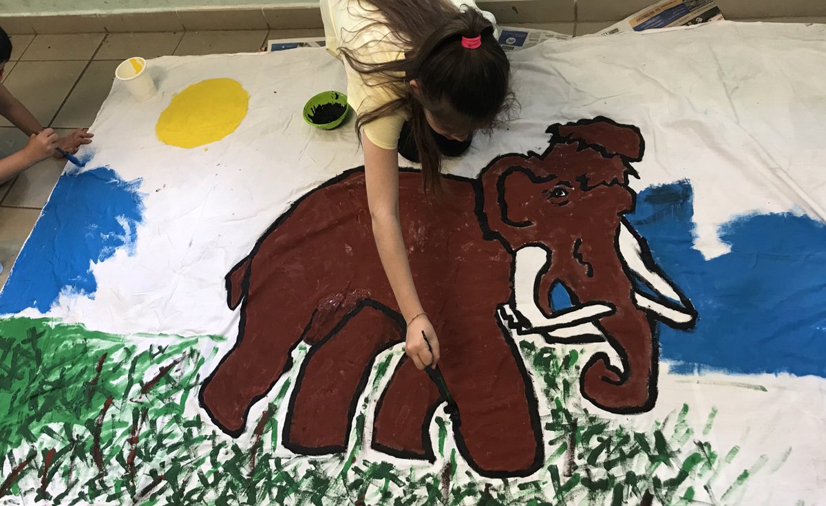 ritaglidiclasse's tweet photo. Alcuni ricordi di un anno di storia🦖 🦕 #scuola #scuolaprimaria #didattica #creatività #classeterza #storia #preistoria #dinosauri https://t.co/MJD5SXRRY8