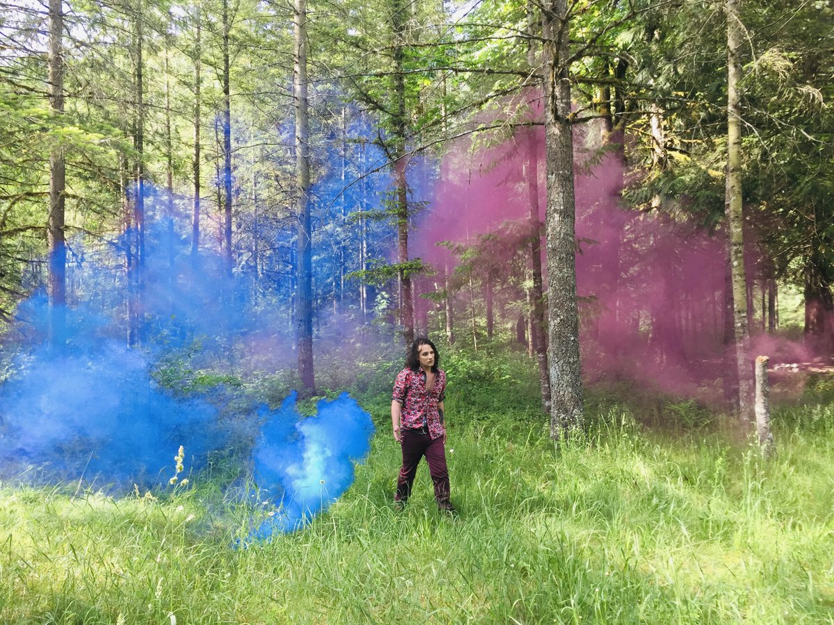 Umbrella_Pro's tweet photo. #Sneakpeak and #behindthescenes pics of a #musicvideo we are working on for @waxtheatrics. Their debut LP will be dropping this fall. Go ahead and love them already. 
#redcinema #4k #cinematography #videoproduction #teamwork #waxtheatrics #vancouvermusic #chilliwack #womeninfilm https://t.co/3ipjubx6DC