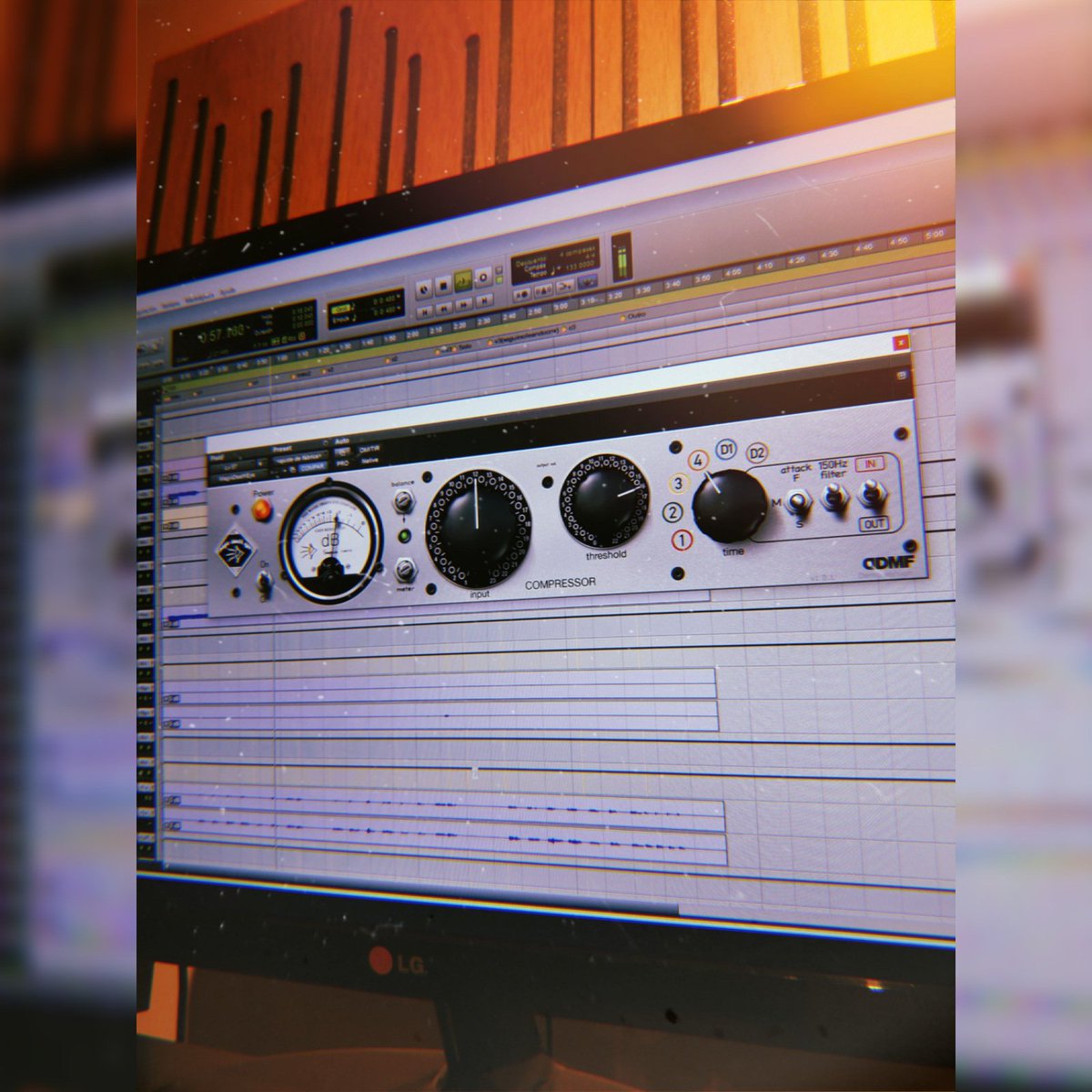 430estudio's tweet photo. Tarde de mezcla probando el #MagicDeathEye de #IanSefchik y #ddmf inspirado en el clรกsicoย compresor #fairchild660. ๐ฃ๐ฅ
.
.
.
.
.
.
#compressor #fairchild #capitolrecord #audio #plugins #avid #protools #music #mixing #mastering #producer #studiolife #430estudio #laslomitas https://t.co/Nqf0koty29