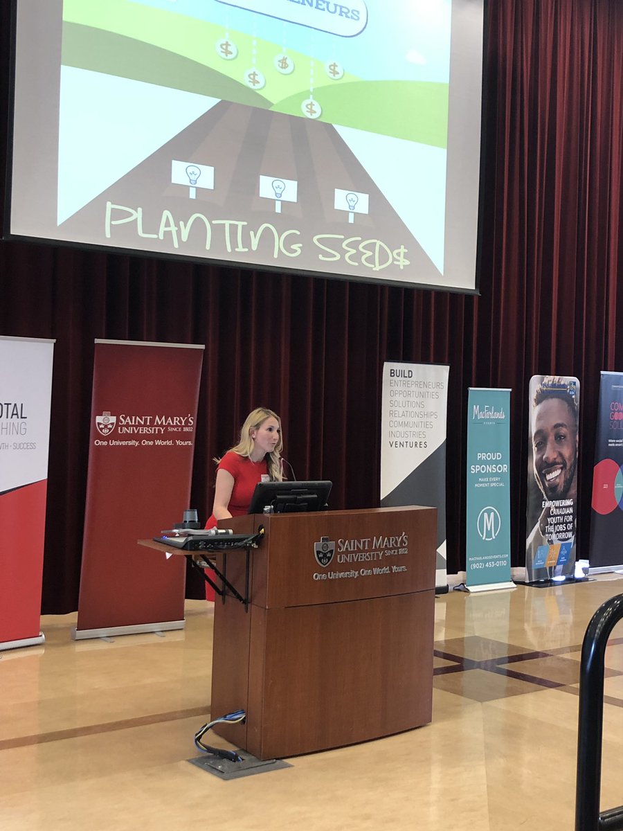 Our founder <a href="/Allyson_England/">Allyson England</a> saying a few words before our last pitch! #100seedsNS