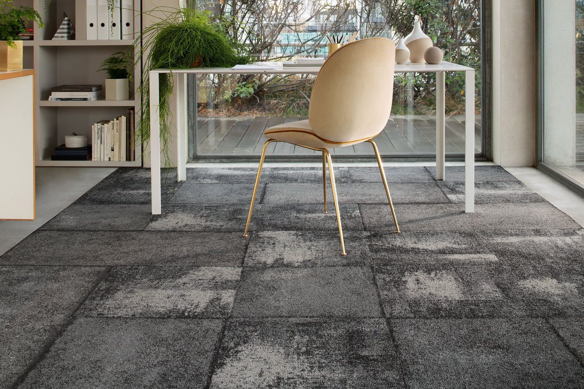 Die Einrichtung von Ruhezonen mit sanften Farben, Formen und Texturen hat nachweislich positive Auswirkungen auf die geistige Gesundheit am Arbeitsplatz.

#entdeckemilliken #WellnessWednesday #wohlbefinden