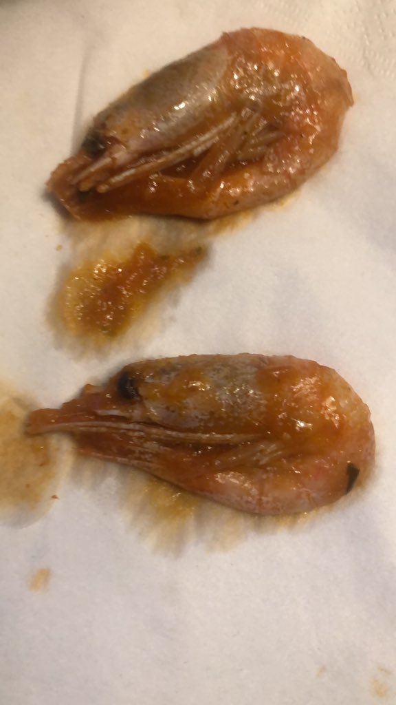 chef74's tweet image. Just got served these is a seafood linguine.