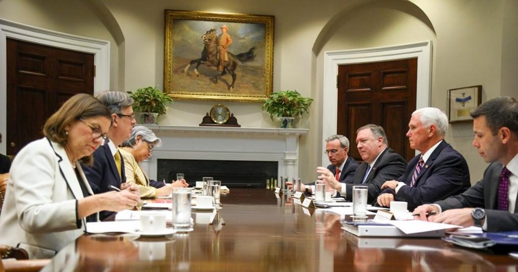 marteoBar's tweet photo. Important progress was made today at the @WhiteHouse meeting between @VP @DHSMcAleenan @SecPompeo and the 🇲🇽 Mexican Delegation led by  @m_ebrard.  Negotiations will continue tomorrow. We believe that a positive outcome for both parties is possible. https://t.co/AcOQNklX3E