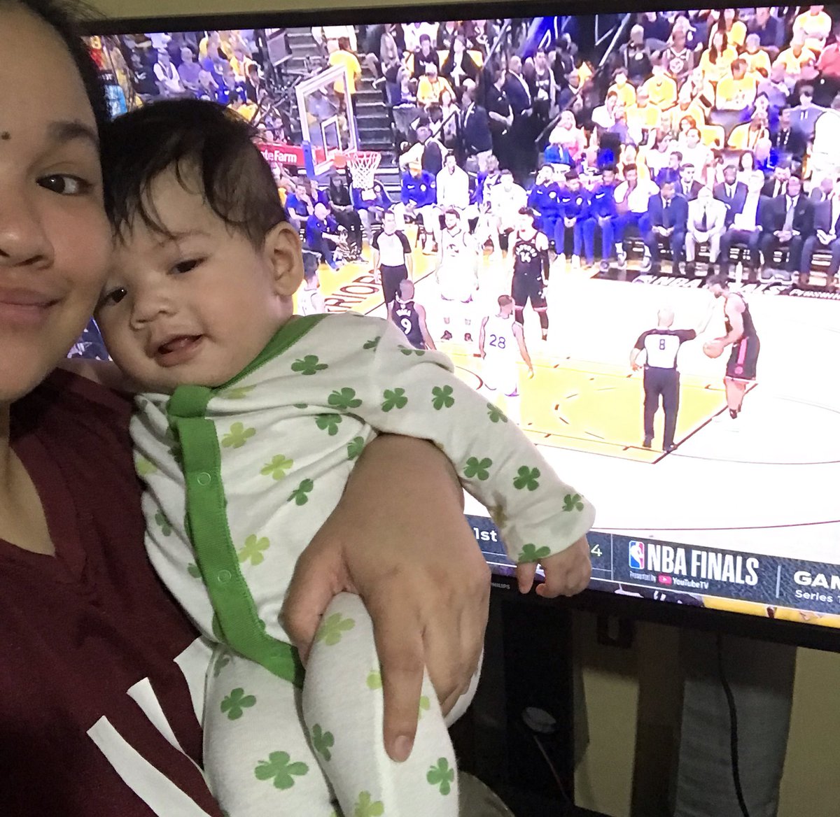 manilaob's tweet photo. #WETHENORTH support to my canadian family ninang barbie, ate maddie and tito fritz

Hello Mamita and Grandpoppa😘
Hello Wowo and Wowa

Much love..your future Basketball SuperStar

-Julio Antonio Lazaro Obial

#abscbnsports 
#NBAFinals2019 
@abscbnsports https://t.co/ZbnObLhkaW