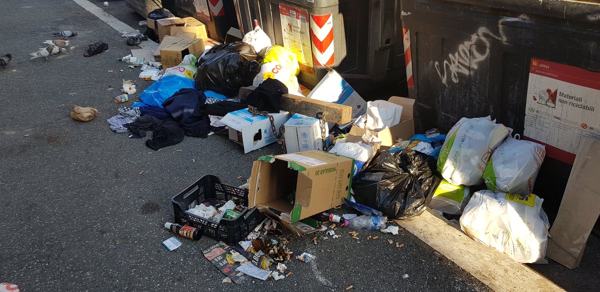 GermanAltese's tweet photo. Roma oggi. #Ostiense #GrazieAMA #AMA @virginiaraggi @Roma https://t.co/MVPKNVTsG6