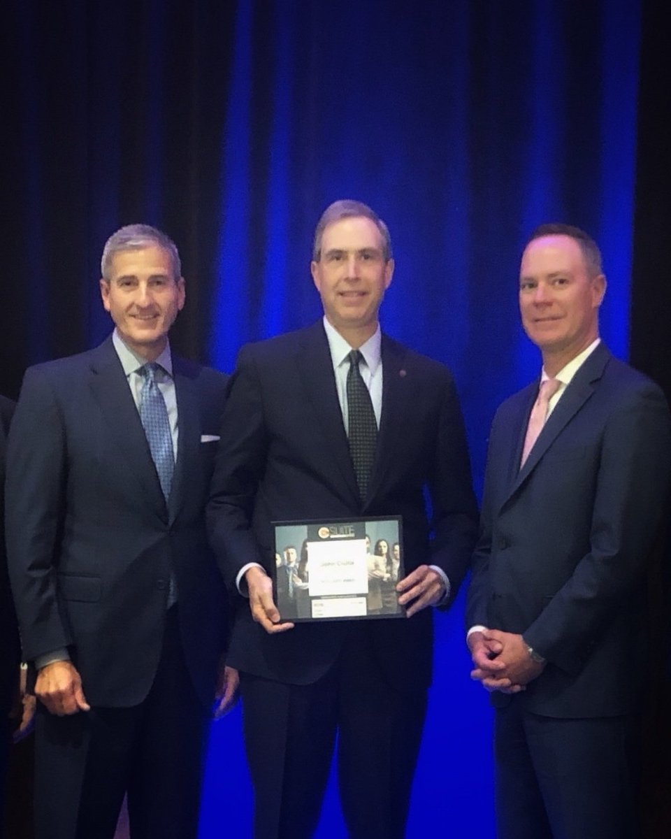 WebsterBank's tweet photo. Thank you, @HartfordBiz for recognizing Webster President & CEO John Ciulla as the outstanding large-company CEO in your 2019 C-Suite Awards program. Read more: https://t.co/mjs8vmiHQd #HBJCSuite https://t.co/nnAJwW88Sr