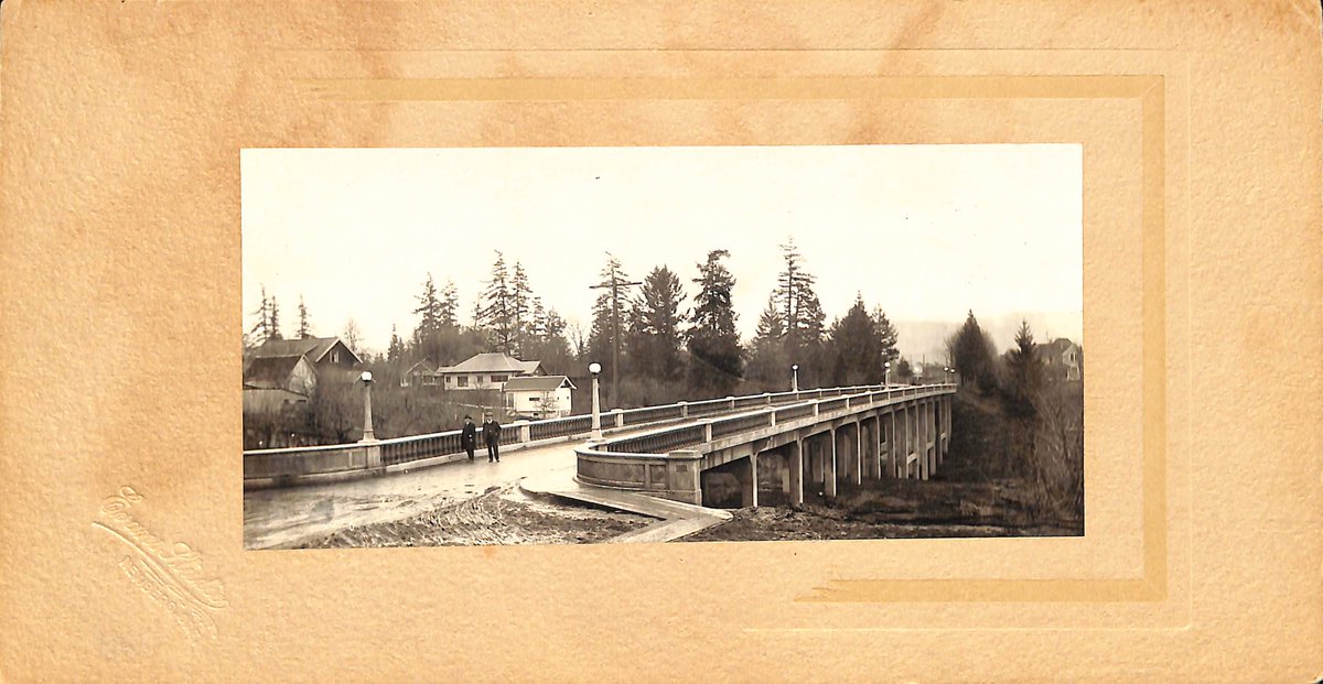 bit.ly/2yhfvup Newberg, Oregon Concrete Viaduct formally dedicated on June 5, 1920.