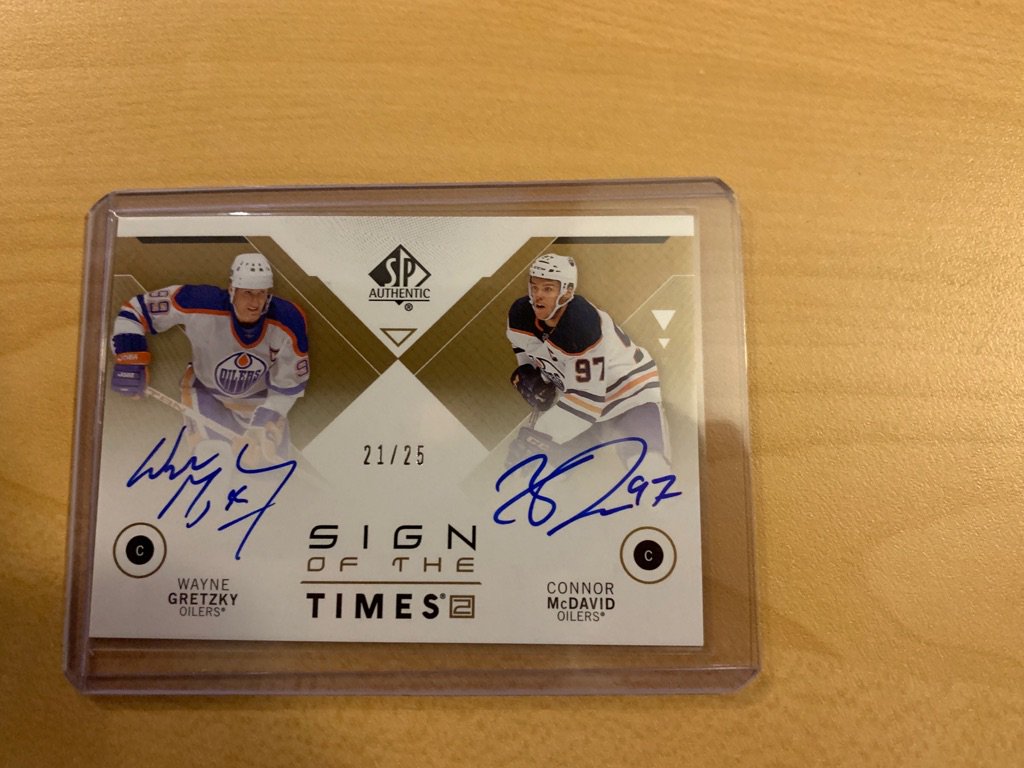ajssportswpg's tweet photo. Big customer hits out of SPA! @UpperDeckHockey #spa #mcdavid #gretzky https://t.co/emRJJDLd74