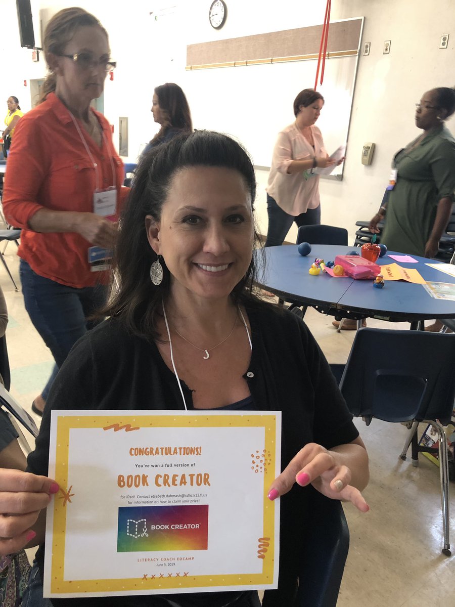 BessDahmash's tweet photo. So grateful for @BookCreatorApp swag! Thank you for your support of #HCPSCoachEdCamp ❤️ @AlonsoHcp @HCPSRead https://t.co/Y9cVJ98fSc