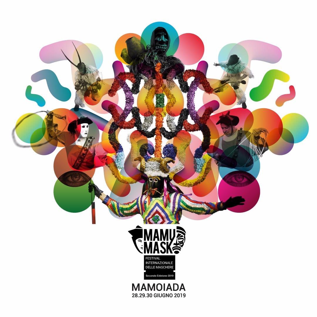 MuseoMaschere's tweet photo. Quest'anno la Spagna arriva a Mamoiada! 🇪🇸 🇪🇸 🇪🇸 
I #Boteiros saranno gli ospiti internazionali di #MaMuMask2019. 

Colori, acrobazie, costumi variopinti! 
Tutta l'energia spagnola nella sfilata del 30 giugno. Non perdetevela!  😉 

#mamumask #spain #savethedate https://t.co/dlvBGg9Wk7