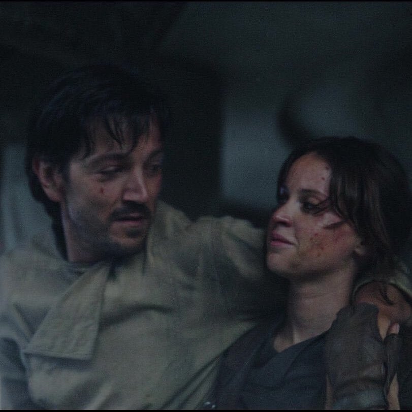Rogue One is an extremely spiritual movie. Not *despite* the lack of Jedi, but *because* the Jedi are gone and these heroes find the Force within themselves. HOPE. #RogueOne