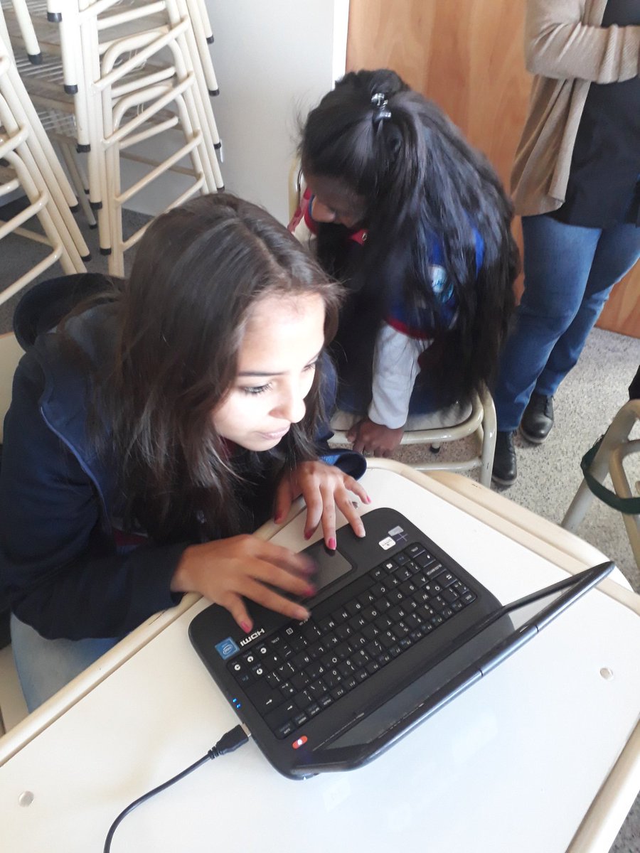 zlameloide's tweet photo. Junto a los alumnos del colegio N° 5022 "Sirolli" participamos del taller de programación y robótica.

#AprenderConectados #SaltaTransformaEscuelas
@SaltaConectados @sarcienaga @cristian_ortin @s_sciesalta @MEducacionSalta https://t.co/zidPIZTXSs