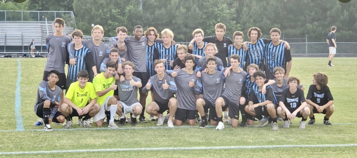 FCRichmondRVA's tweet photo. Best of luck to all FC Richmond players in their pursuit of a VHSL State Title. Pictured here are the Titans of Cosby High School coached by FC Richmond's Mike Anderson #weareFCR @vayouthsoccer https://t.co/ARmyPXODLy