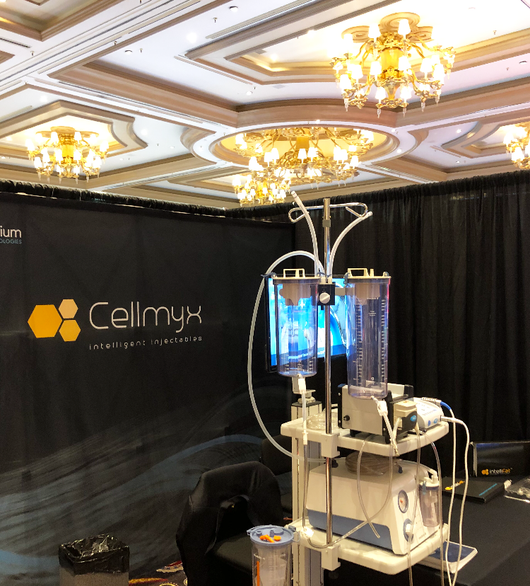 Cellmyx's tweet photo. We're proud to be at @VCS_2019, today thru June 8th.
Stop by booth 504 and learn more about our commitment to advancing the art of aesthetic and #regenerativeinjectables.
#vegascosmeticsurgery #VCS2019 #regenerativemedicine #aestheticmeeting #fatgrafting #intellifat https://t.co/RJMdgKqoKW
