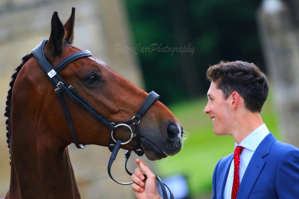 petercarrphoto's tweet image. Great evening @BramhamPark Horse Trails snapping the first horse inspection. So looking forward to the cross country on Saturday!

#EBHT #equine #equestrianism #BritishEventing #equestrian #horses #Yorkshire #Bramhampark #Bramham #bramhamhorsetrials @snapperjim