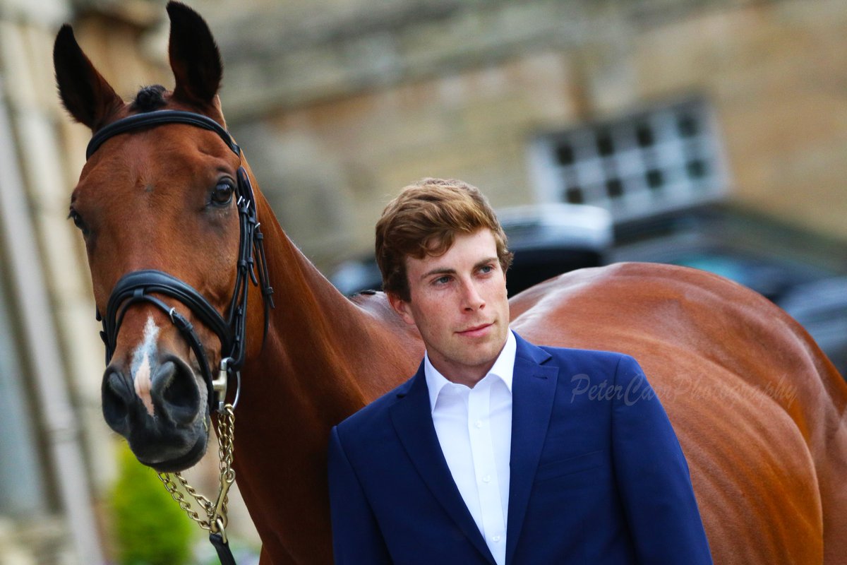 petercarrphoto's tweet image. Great evening @BramhamPark Horse Trails snapping the first horse inspection. So looking forward to the cross country on Saturday!

#EBHT #equine #equestrianism #BritishEventing #equestrian #horses #Yorkshire #Bramhampark #Bramham #bramhamhorsetrials @snapperjim