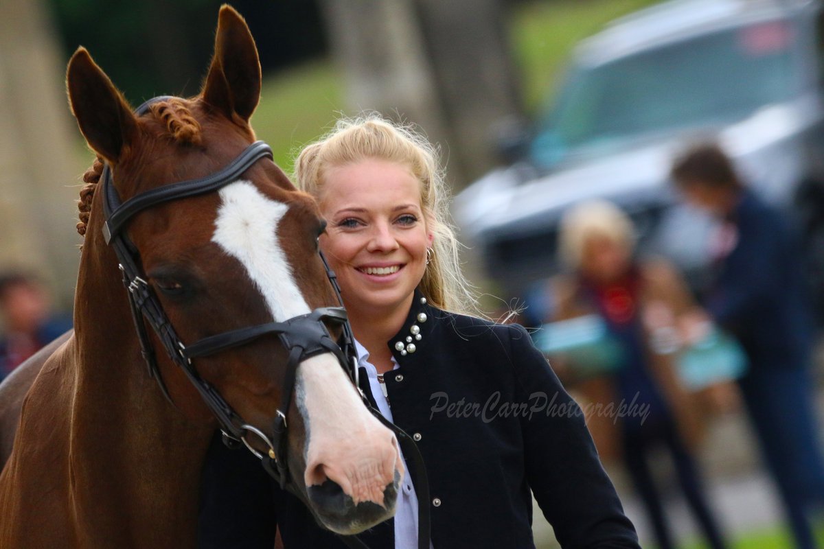 petercarrphoto's tweet image. Great evening @BramhamPark Horse Trails snapping the first horse inspection. So looking forward to the cross country on Saturday!

#EBHT #equine #equestrianism #BritishEventing #equestrian #horses #Yorkshire #Bramhampark #Bramham #bramhamhorsetrials @snapperjim