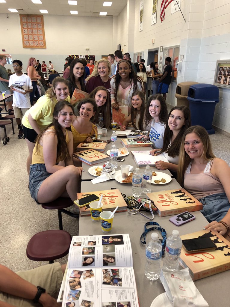 Cherokee_HS's tweet photo. Senior Night 2019🎓
Thank you class advisors Mr. Dolores and Mrs. McGinley helping our Chiefs to make memories these past four years. https://t.co/BBQuzb5m9C