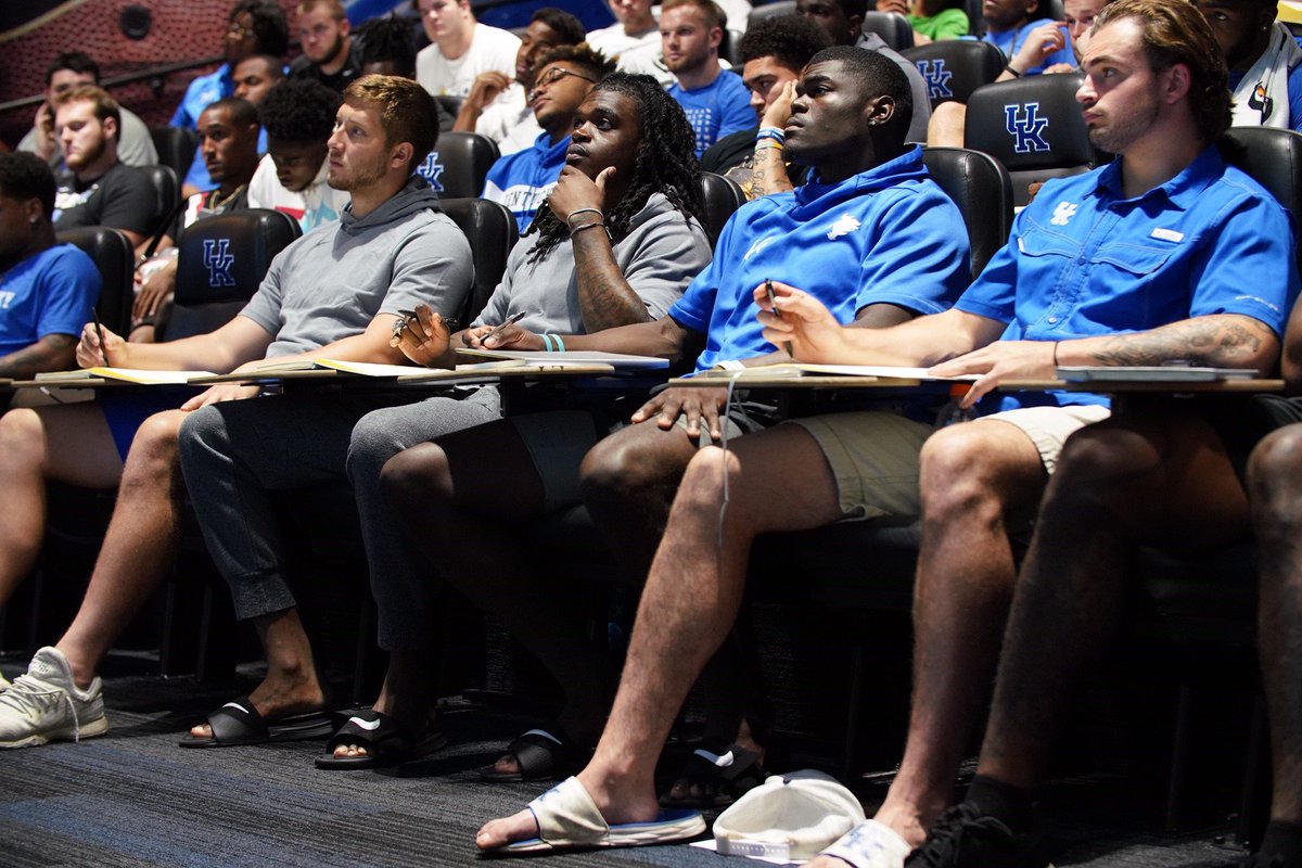 UKFootball's tweet photo. We kicked off our summer #4for40 series today with the founder and CEO, @jimcavale of @INFLCR!
#BringIt https://t.co/SIOMLlra03