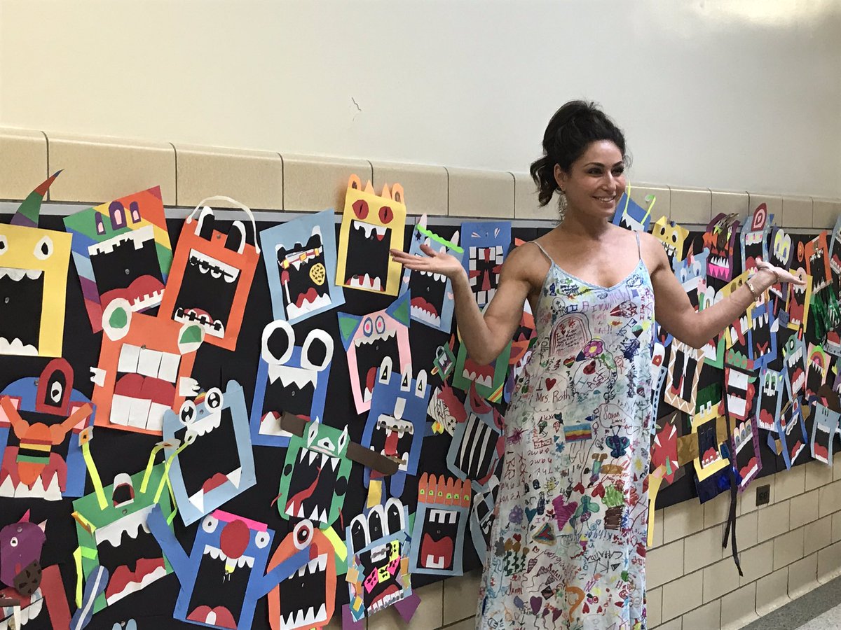 Congratulations Sarra Roth and #Riversideartists <a href="/ChrisWeissCT/">Christopher Weiss</a> <a href="/RivSchoolAdmins/">Riverside School Admin. Team</a> <a href="/GPSFineArts/">GPS Fine Arts</a>