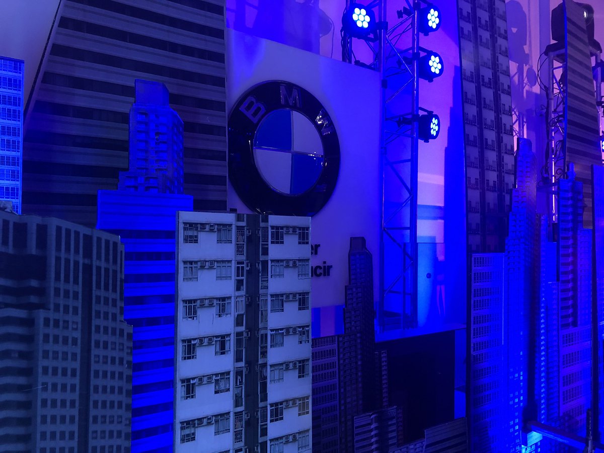 BMMgroup's tweet photo. Hoy estamos en el lanzamiento del nuevo modelo de @BMWARGENTINASA @BMW #Serie3 #Eventos https://t.co/c3Wu43C0xR