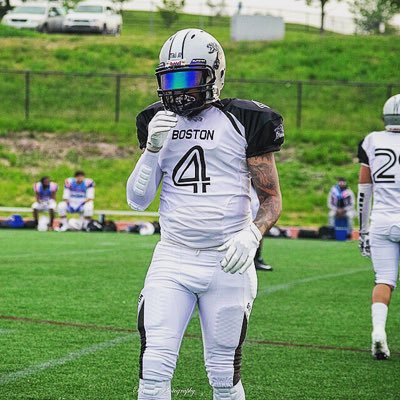 Cainestaylit's tweet photo. #NewProfilePic https://t.co/Ddv5uz1ez9