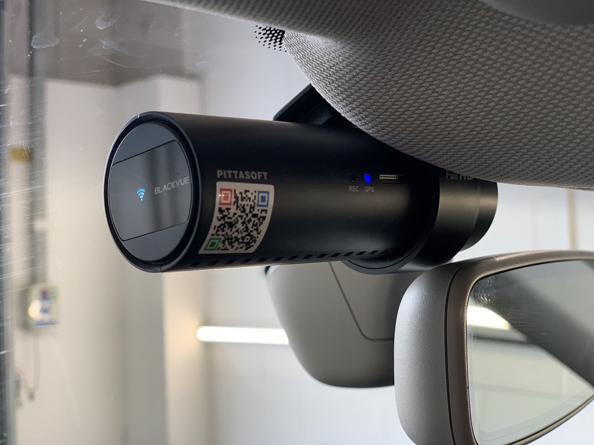 retrofitsol's tweet photo. Audi Q3 we had in this week for front &amp; rear @BlackVue dash cam install. 
Fitted with added battery pack for round the clock recording 
#dashcam #blackvue #audi #AudiQ3 #retrofit #york #leeds #vehiclesecurity https://t.co/W95SLKbKBy