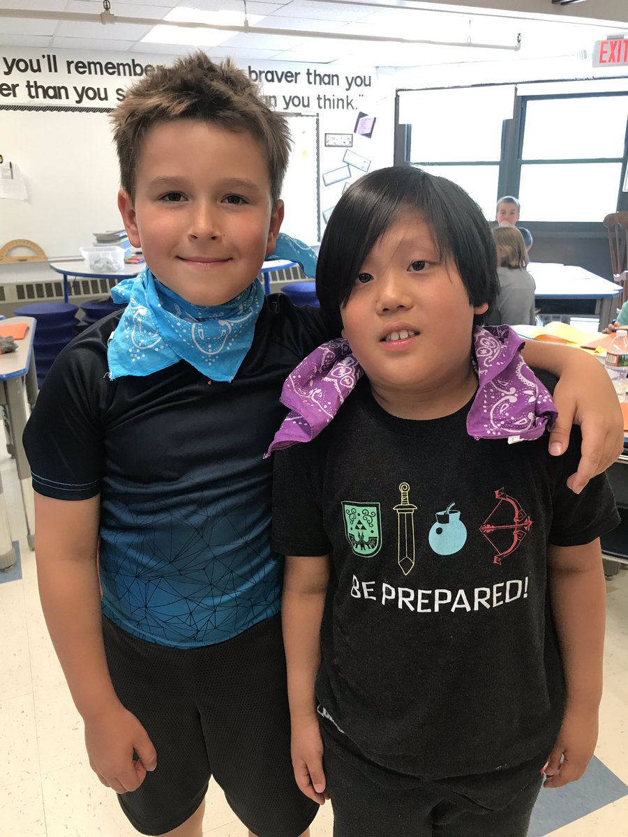 SenoraBerman's tweet photo. Felicitaciones a Danielito NPS Spanish Pronunciation Bee winner and Apaulo 1st runner-up! Grades 3/4 NPS Rocks!!! https://t.co/TJWEEZPtZo