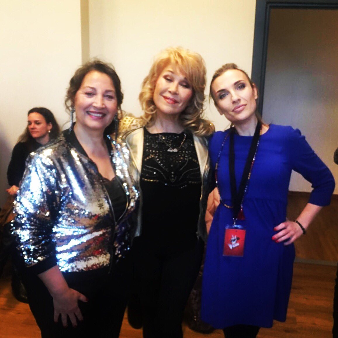 Helena y Enriqueta a la final! <a href="/LaVozAntena3/">La Voz</a> <a href="/TeamPabloLaVoz/">Equipo Pablo✌🏼</a> #LaVozSenior5 #vocalcoach #finalistas