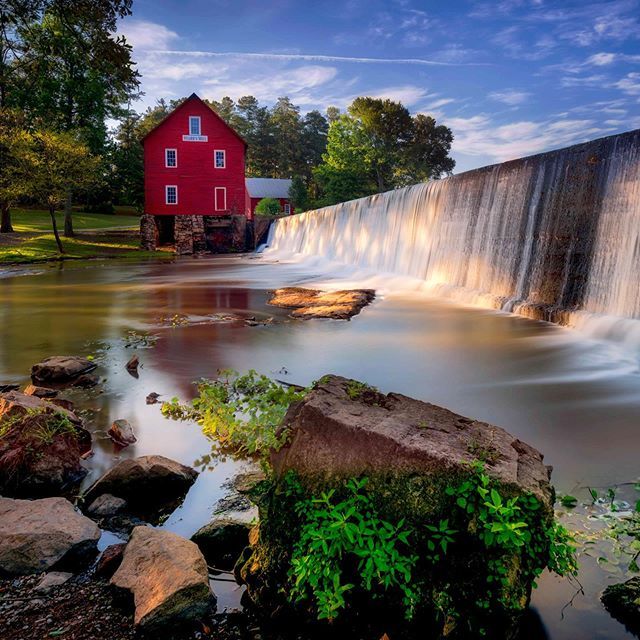 frankvazquez's tweet photo. Starr’s Mill 
#georgia #fayettecounty #historic #historicsite #gristmill #mill #whitewatercreek https://t.co/B1A4hZF2N9 https://t.co/HVAdigdLLw