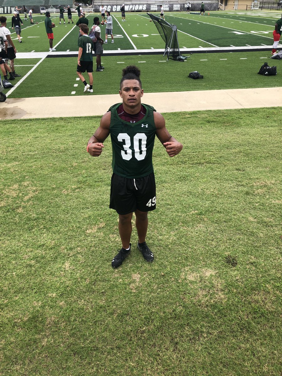 reecemainorrr's tweet photo. Shoutout to @C_Alberswerth @CoachToddCooley Learned a lot from your camp. Hope to hear back from y’all soon‼️‼️ https://t.co/upqR3959UD