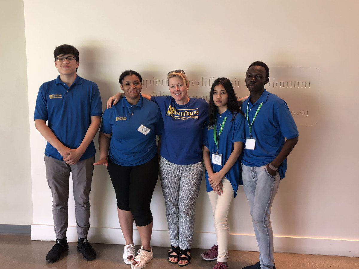 KCHealthTracks's tweet image. Love our @KCHealthTracks schools!!