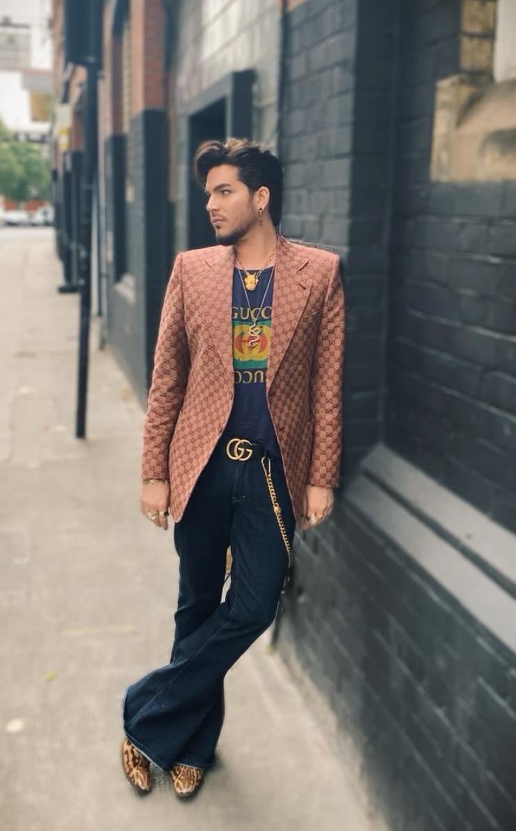 adamlambert's tweet photo. Brick Lane, London #gucci https://t.co/gHppplejnU