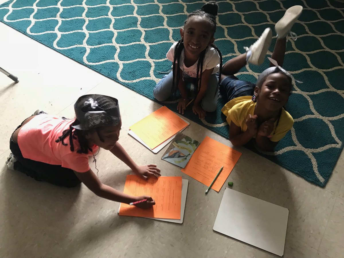ScottiesFirst's tweet photo. Treasure hunts for Pirate Day #sutscotties #scottiepride #firstgrade https://t.co/21R73v5THW