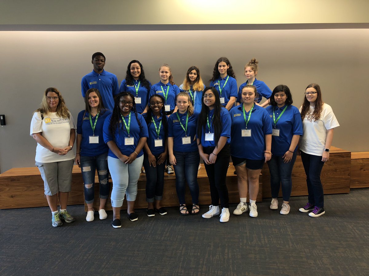 KCHealthTracks's tweet image. Love our @KCHealthTracks schools and students!!