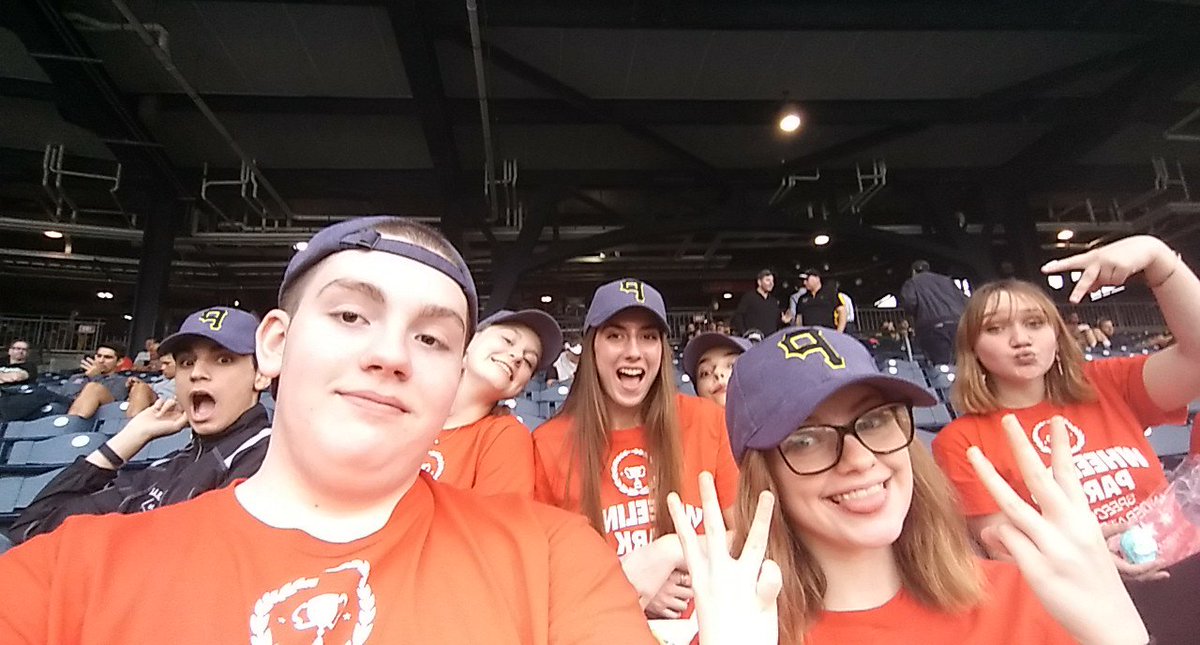 SizeableT's tweet photo. #LETSGOBUCS #PITTSBURGHPIRATES4LIFE https://t.co/5WMs6JsoCb