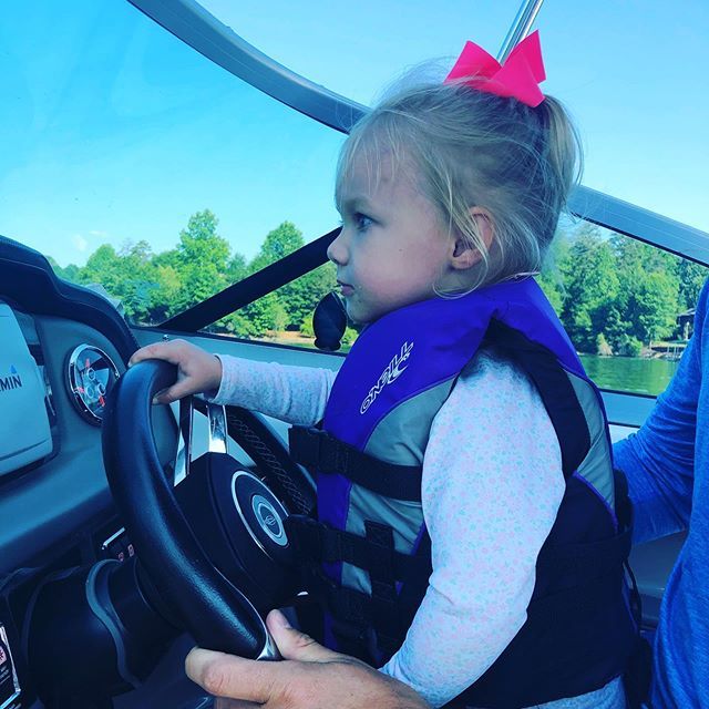 She loves the water, she loves boats. She loves the outdoors.
She’s her parents daughter!She loves the water, she loves boats. She loves the outdoors.
She’s her parents daughter! https://t.co/giDoaUExwD