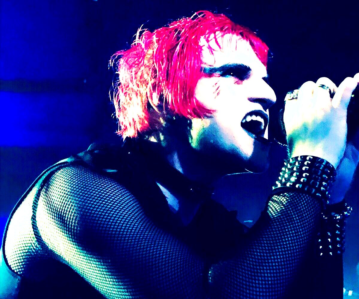MKUltra_Band's tweet photo. Less than 24 hours till I take over The Unicorn in Camden Town with @HealthyJunkies~ tomorrow June 6th. Show starts at 6:45 and I go on at 8:45.

Tickets are available at the door or by clicking this magic link: https://t.co/QNmEseKegs
Photo by @aliengirlultra https://t.co/DWKtmKJuGu