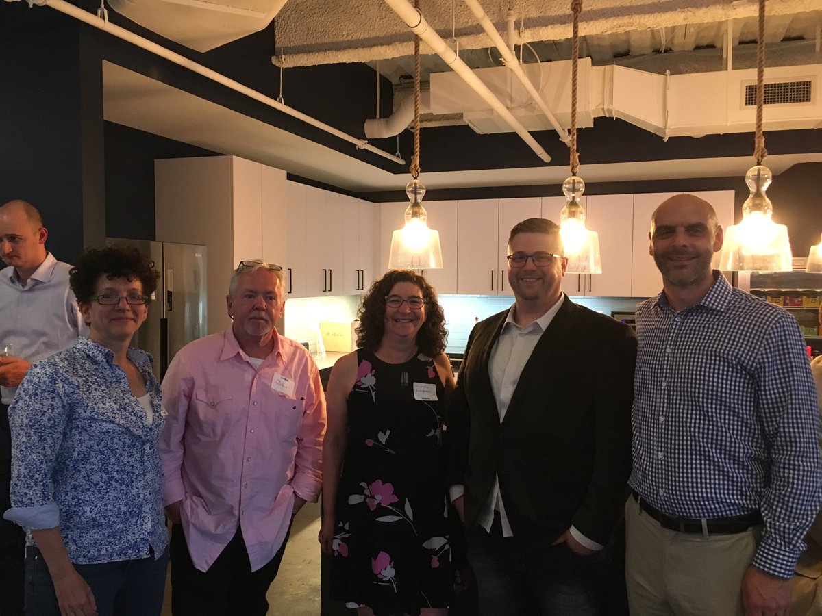maf2k's tweet photo. Awesome #BTUG with @dataNOTdoctrine @SusanJG1 https://t.co/ONKEBZoxNc