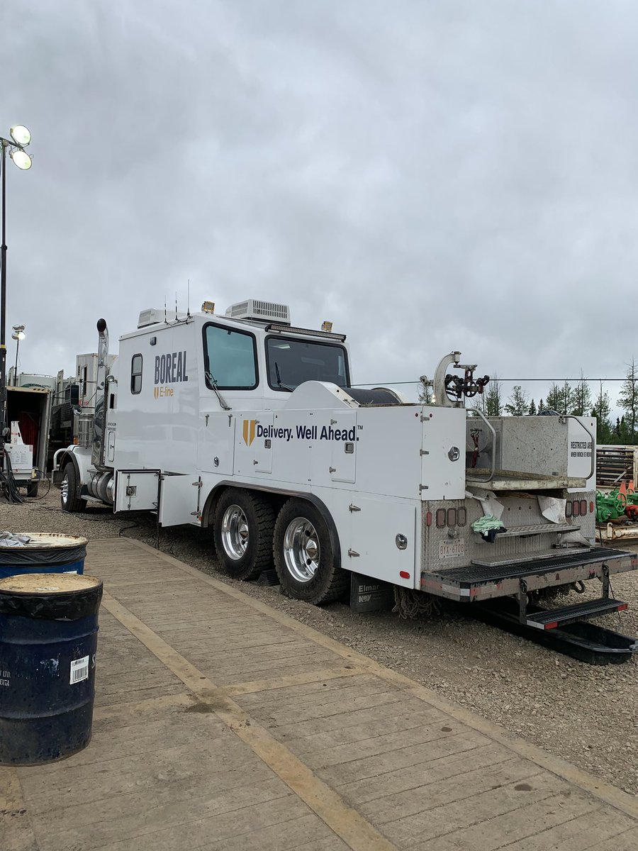 RichieVroom's tweet photo. Took lunch to the boys today! Another happy client smashing stages! #bonnetts #deliverywellahead #wireline #plugandperf #pumpdown #efficiency https://t.co/7RgzXNsiIT